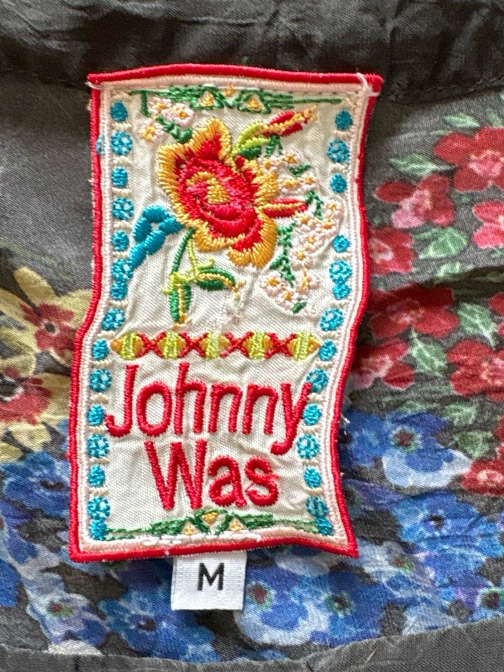 Johnny Was Black Multi Floral Button-Front rayon Blouse bell sleeves M - Picture 3 of 8